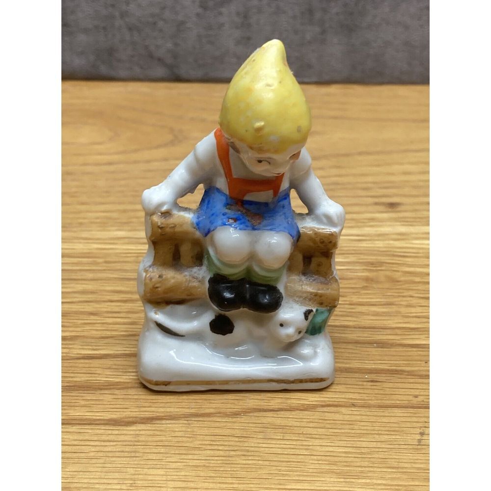 Vintage hand Porcelain little boy figurine sitting on a fence with cat *‎ JAPAN